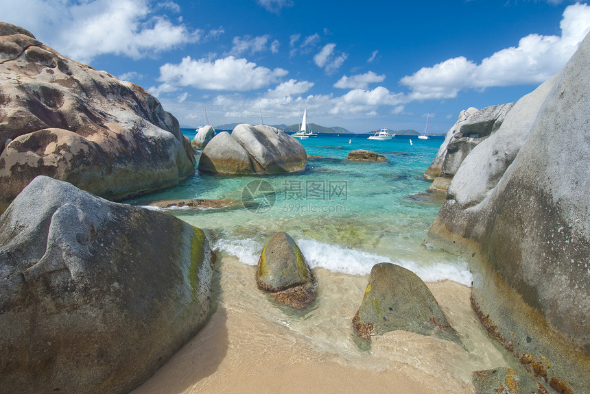 浴缸海滩蓝色阳光天空旅游绿色海洋白色娱乐明信片图片