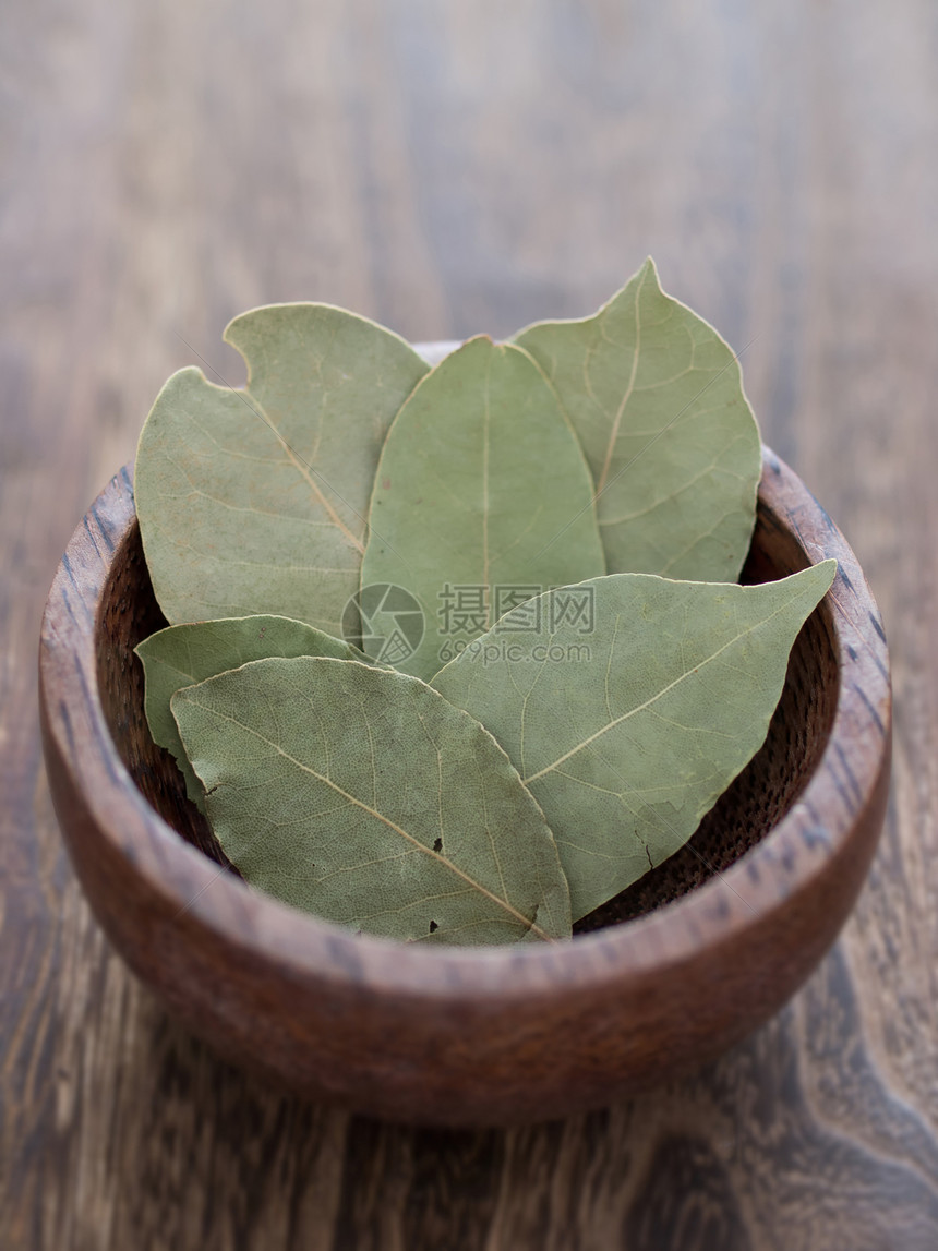 干杰拉尼醇叶树叶食物叶子芳香烹饪草药草本植物图片