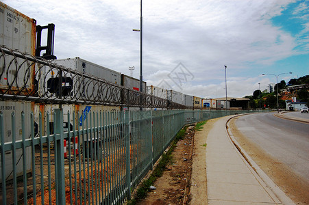 港口围栏莫尔兹比港高清图片