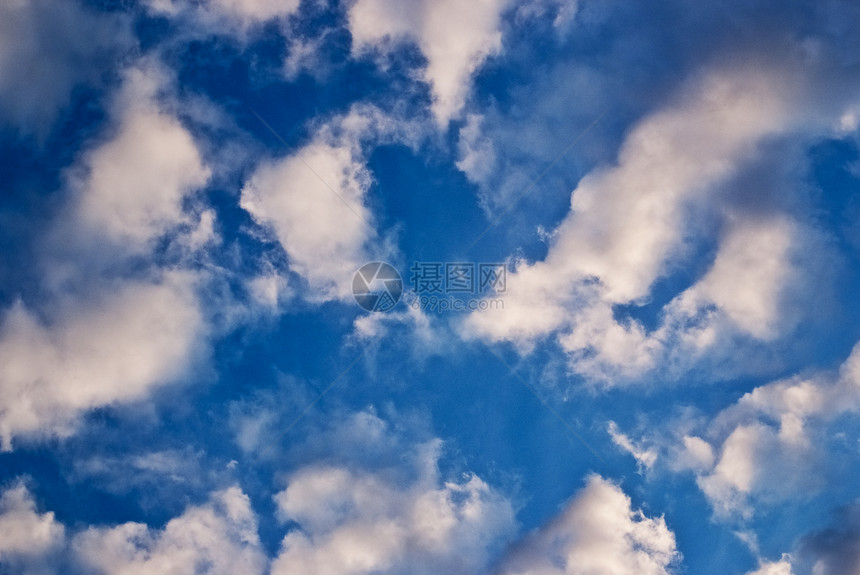 云层蓝色气氛气候浮云天气气象精神天堂日光白色图片