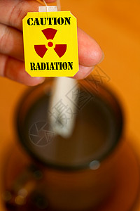 警告标签警告放射性标签杯子背景