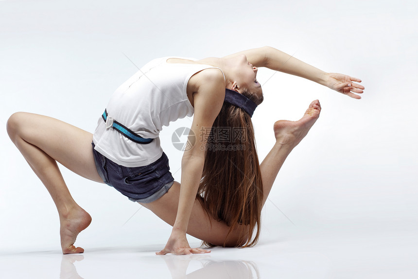 字符串体操舞蹈家女士女性冒充青年活动成人训练运动图片