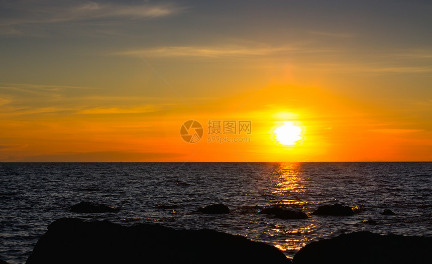 安达曼海的日落镜子水晶太阳娱乐天蓝色支撑风景情调天空横梁图片