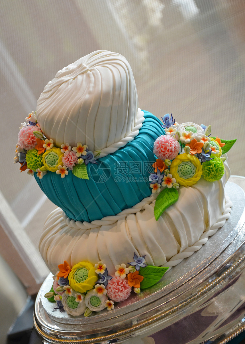 多彩多彩的婚礼蛋糕图片