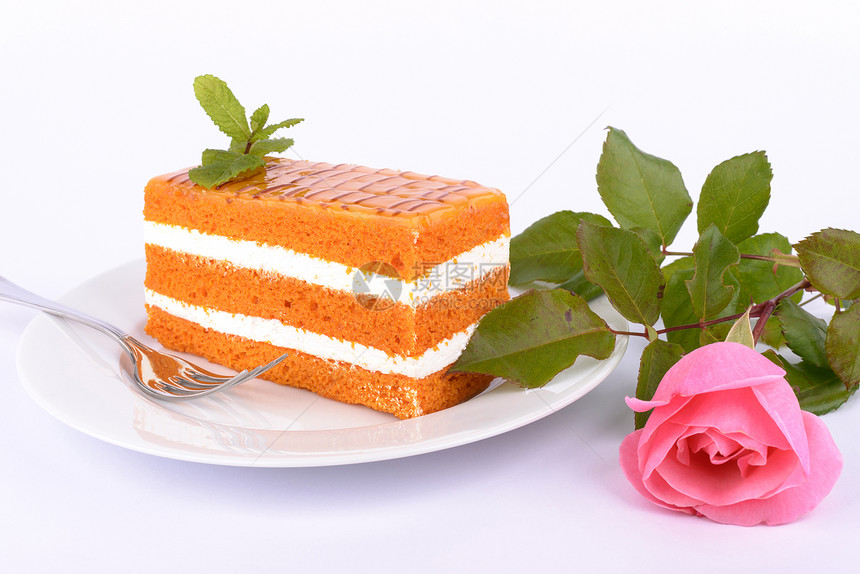 胡萝卜蛋糕食物宏观盘子奶油水平蛋糕薄荷甜点糕点玫瑰图片