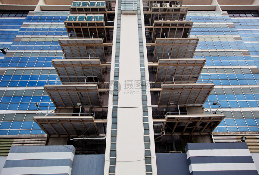 抽象建筑中心蓝色公司景观办公室摩天大楼商业窗户反射地标图片
