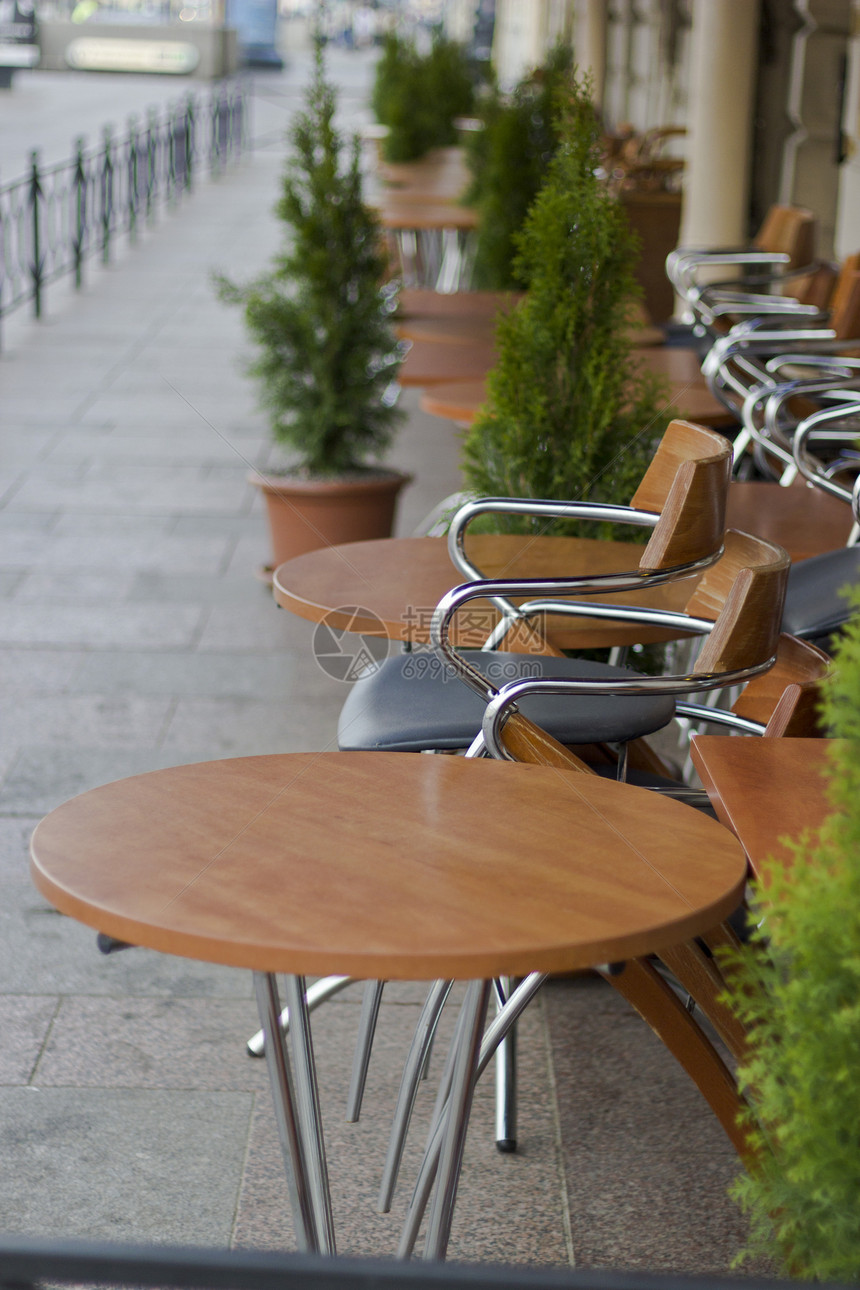夏季咖啡馆咖啡店晴天路面座位椅子服务旅行街道城市食物图片