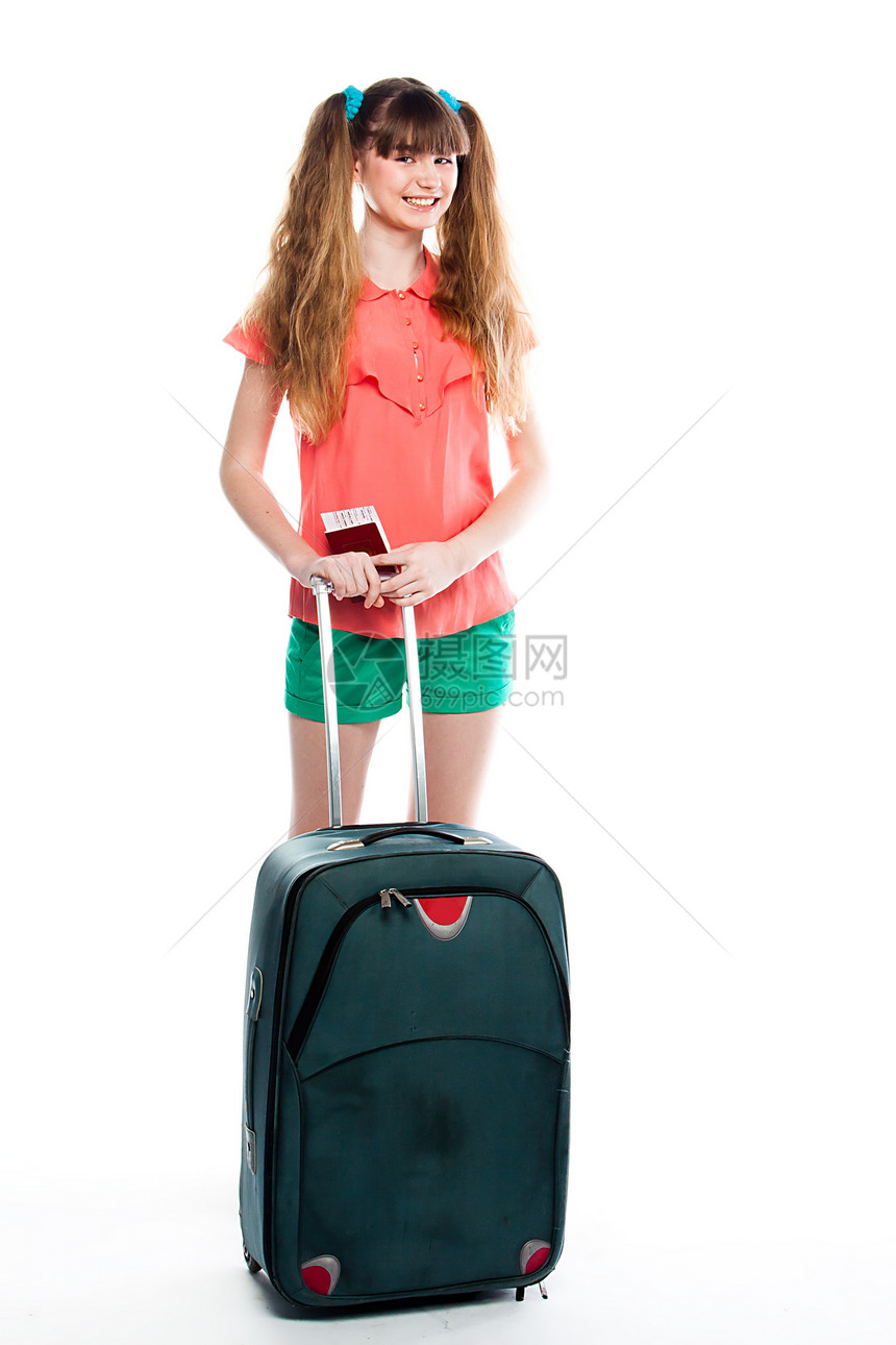 带着手提箱的女孩乐趣女性护照销售量行李幸福微笑商务白色通勤者图片