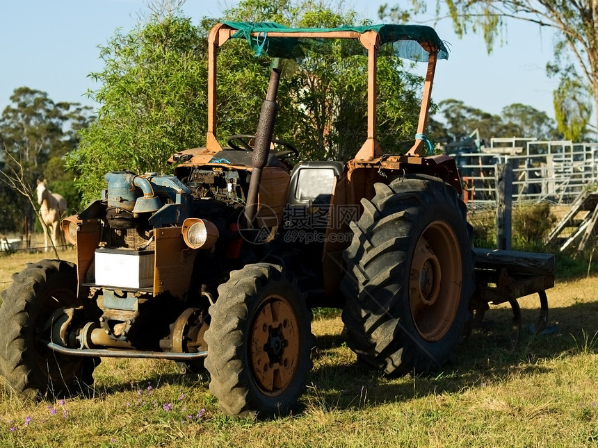 澳大利亚用于农业的澳大利亚拖拉机图片