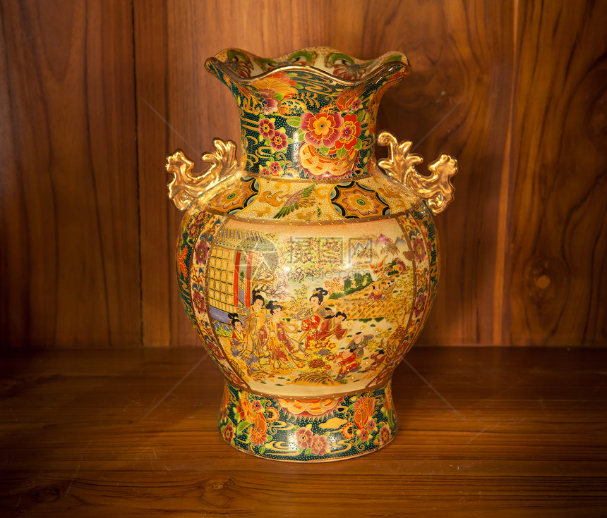Chine 花瓶金金瓶子商品艺术传统工艺金子陶瓷黏土装饰品制品图片