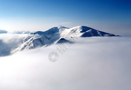 拉丝雪燕塔特拉丝旅行天空全景摄影山脉首脑岩石天气阳光场景背景