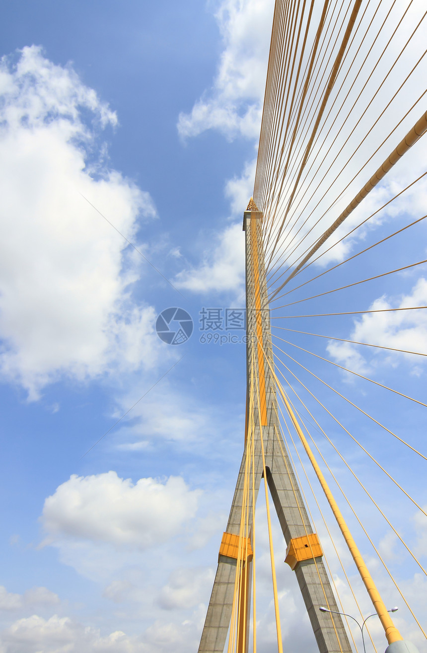 泰籍Bangkok泰国8号大桥Rama 8号城市旅行工程纪念碑地标电缆穿越建筑国王街道图片