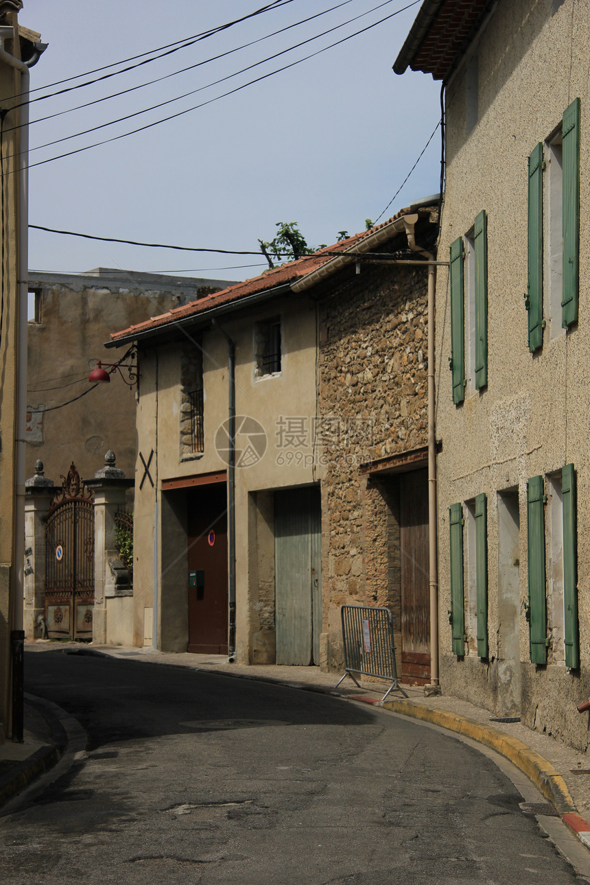 普罗旺斯村街石头建筑学住宅街道百叶窗快门房子窗户文化图片