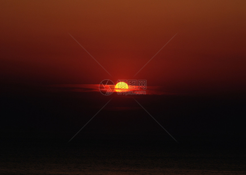 日落天气太阳月光阳光星星飞行海景海洋地平线航班图片