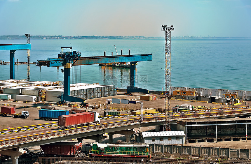 海港港口贸易零售码头安全交通运输海洋加载出口图片