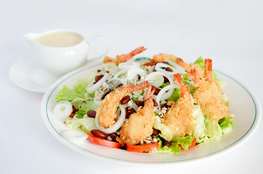 新鲜沙拉美食食物叶子黄瓜营养绿色洋葱午餐菜单盘子图片