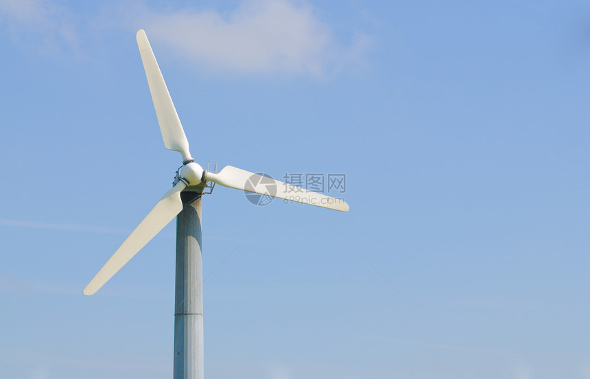 提供生态绿色动力的风力涡轮机图片
