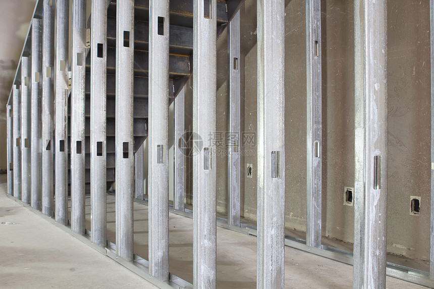 商业空间金属板块结构建造螺柱石膏板商店装修构图楼梯脚步图片