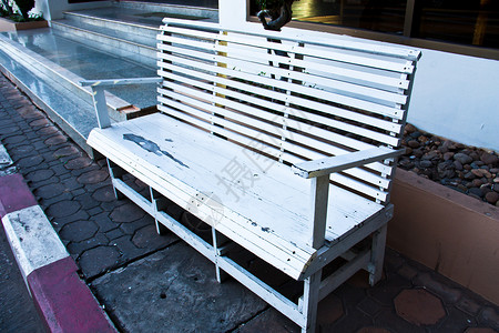 休息椅灰色家具酒店装饰木头休息室甲板座位白色背景图片