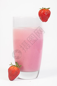 天然水果果汁玻璃白色粉色背景图片