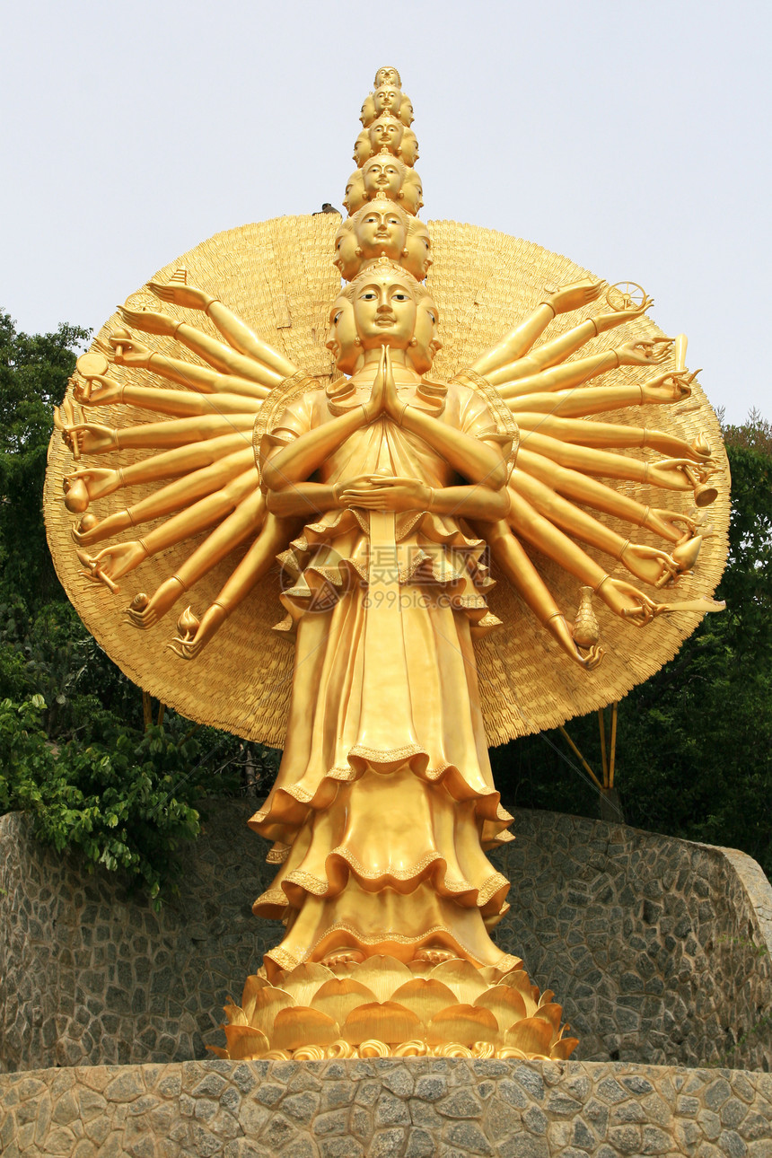 关燕金像冥想寺庙上帝艺术雕塑信仰传统历史雕像精神图片