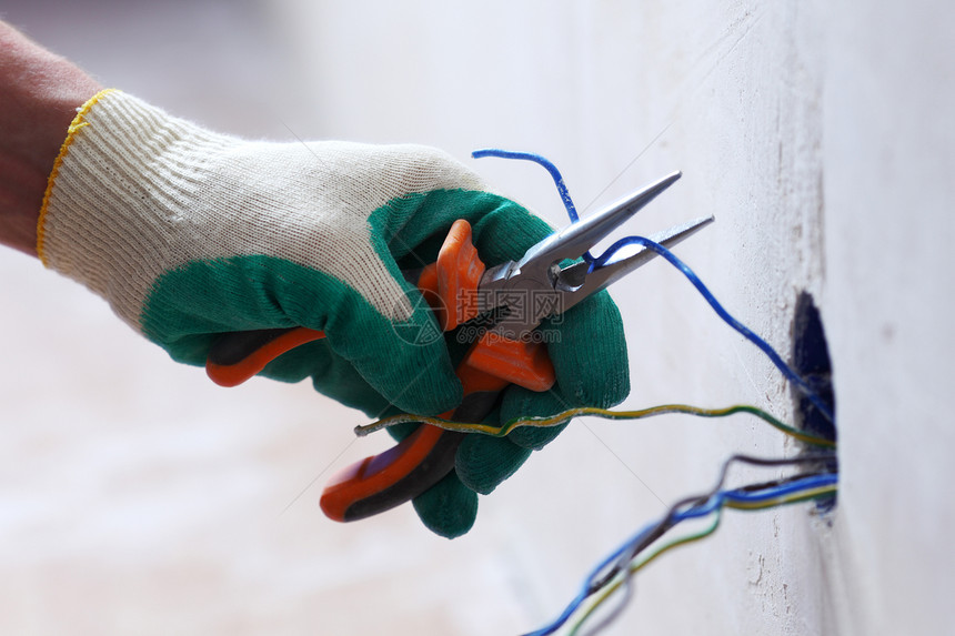 工人放电线维修电气服务接线房子安装男性技术电工绝缘图片
