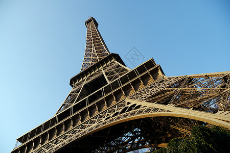 埃菲尔塔天空建筑学铁塔纪念碑建筑背景图片