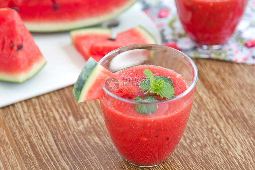 西瓜冰矿物果汁蔬菜红色液体薄荷水果菠萝玻璃饮食图片