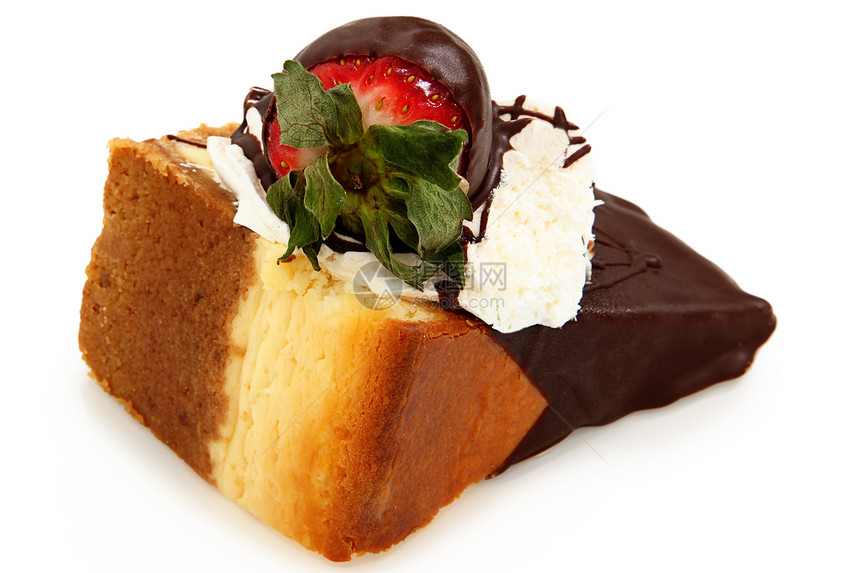 切片芝士蛋糕和草莓 浸在巧克力甘纳奇熟食美食食物白色面层奶油状糕点面包宏观甜点图片
