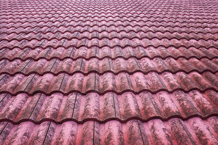 楼顶防水处理陶瓷制品红色的高清图片