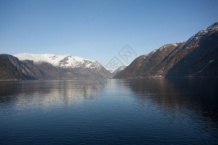 哈当厄峡湾Fjord 位置游客荒野目的地森林天空旅游峡湾山脉树木文化背景