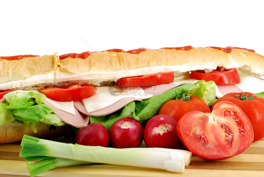 三明治加腊肠奶酪和沙拉红色美食健康小吃午餐萝卜包子早餐绿色蔬菜图片