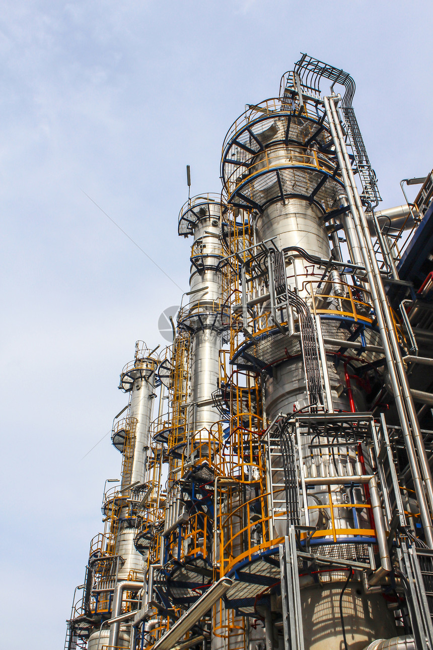 炼油塔化学品管子生产技术工业管道工厂炼油厂金属植物图片