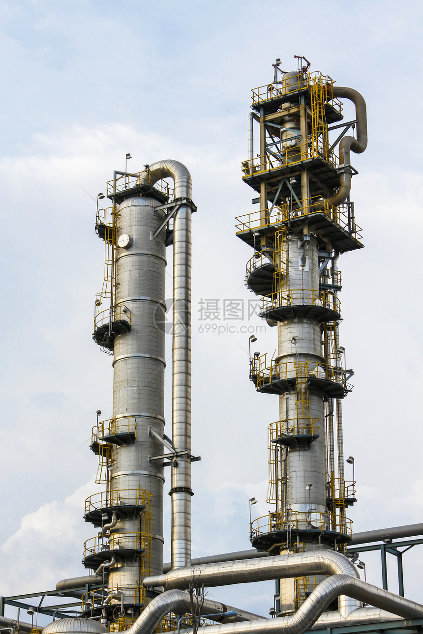 炼油塔活力天空技术金属管子炼油厂植物工业管道化学品图片