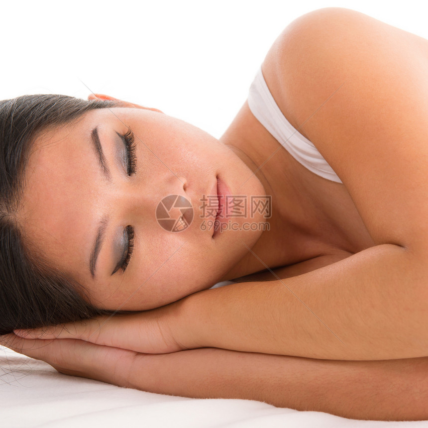 睡着的亚裔妇女卧室就寝枕头福利小憩女士眼睛时间白色房间图片
