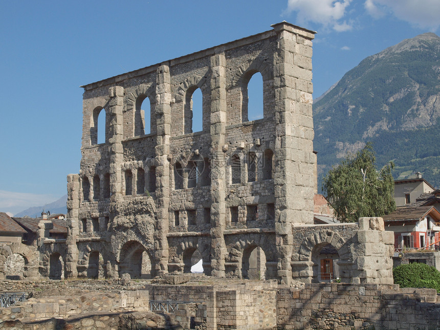 罗马戏剧Aosta剧院废墟地标纪念碑艺术建筑学考古学山脉联盟山谷图片