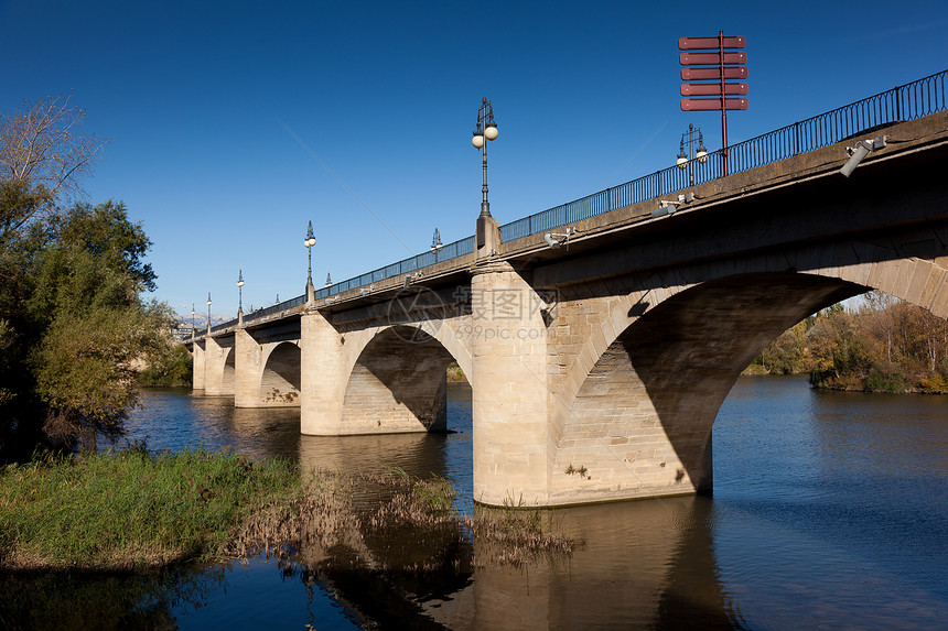 西班牙拉里奥哈 洛格罗尼奥 石桥建筑学石头旅行历史晴天遗产城市规划拱门旅游图片