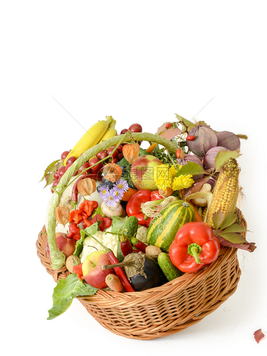 以蔬菜和水果为篮子菜园素食黄瓜植物感恩农业环境保护香料养分饮食图片