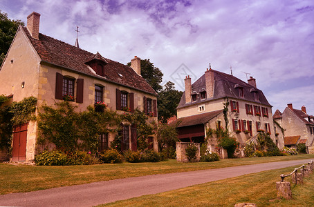 典型的法语村背景图片