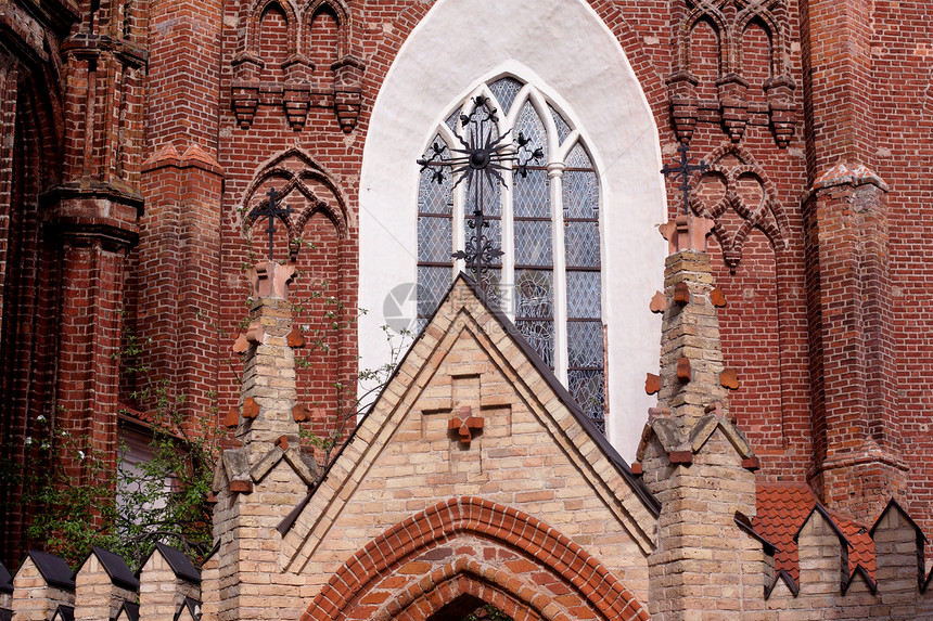 红哥特教会建筑金属石头宗教窗户历史建筑学图片