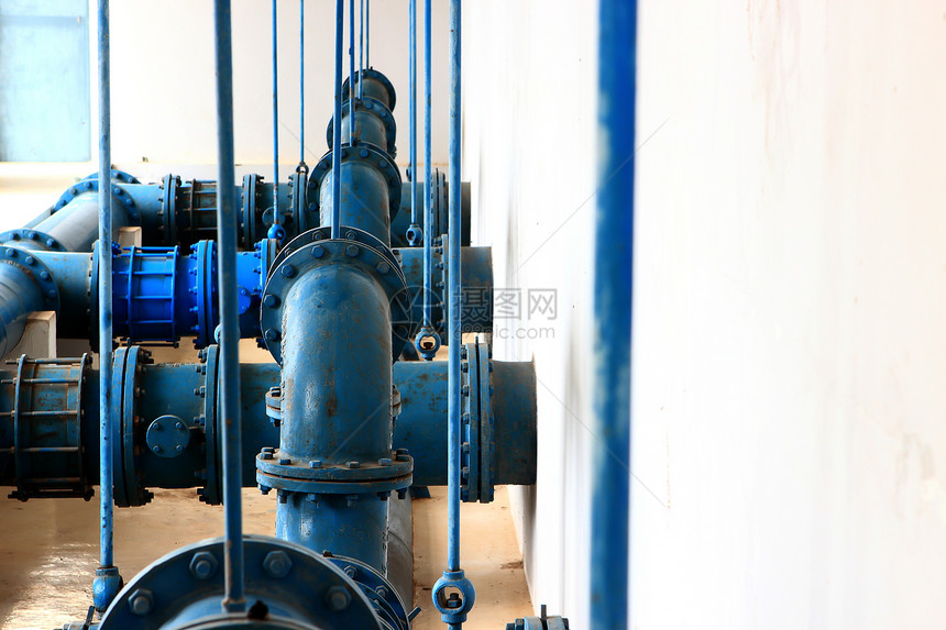 水泵站 工业内地和水管机器房间绝缘控制公用事业引擎工厂机械车站技术图片