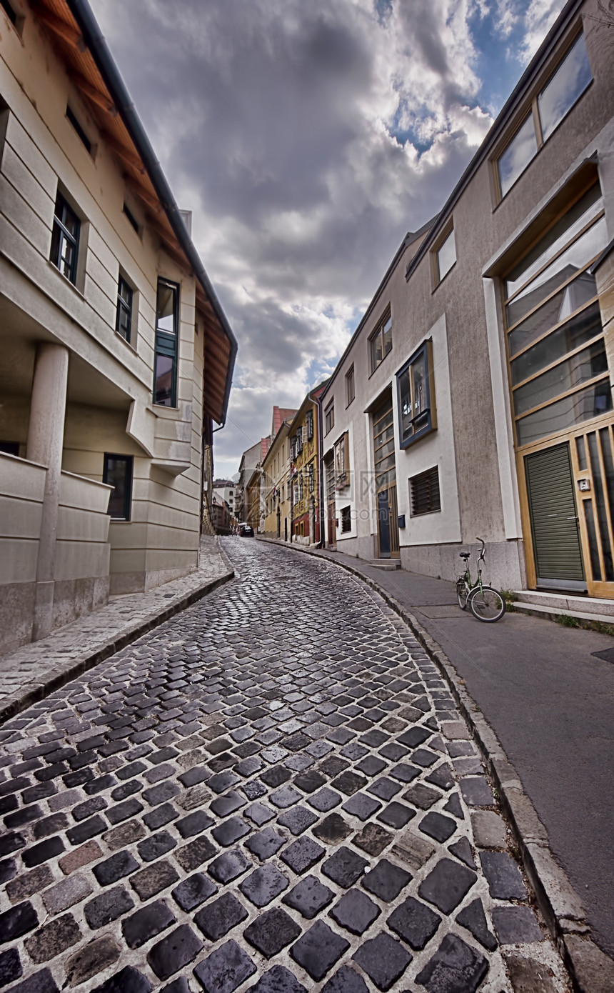 布达佩斯老旧街道图片