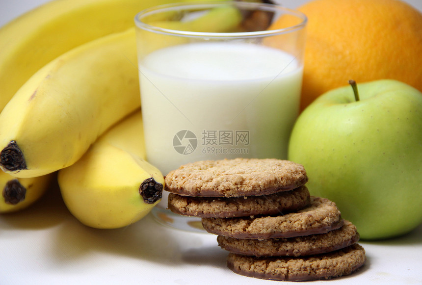 健康早餐牛奶香蕉饼干小吃水果矿物质美食麦片营养饮食图片