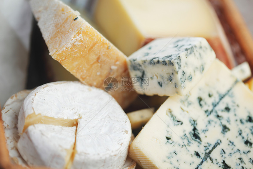 不同种类的奶酪组成成分作品奶制品奢华熟食羊乳小吃杂货店团体自助餐木板图片
