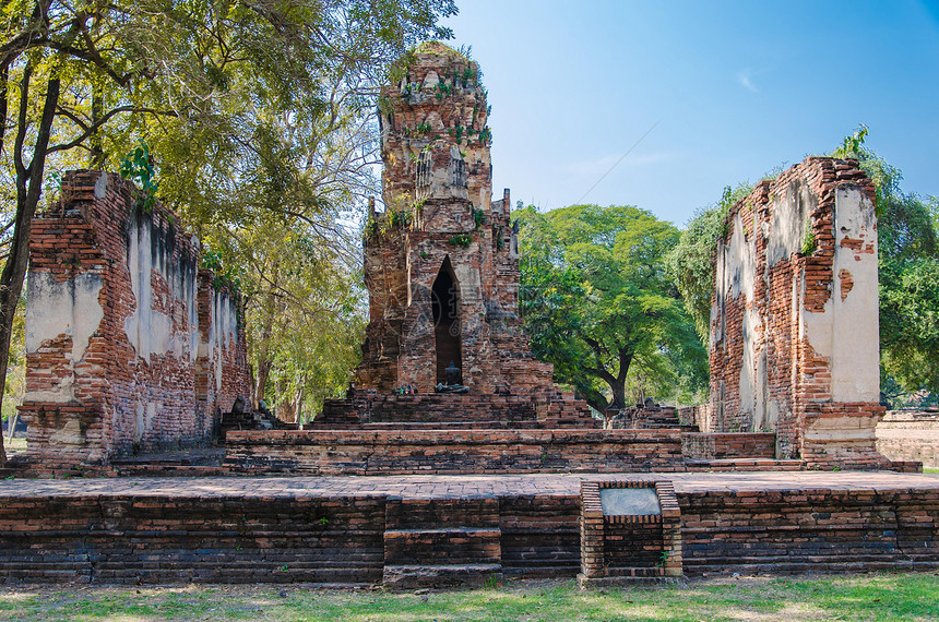 佛祖在泰国阿尤塔亚Ayutthaya旅游石头历史国王旅行天空图片