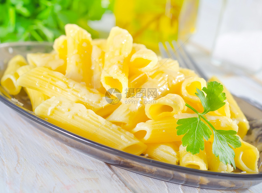 加奶酪的意大利面午餐食物美食食品产品晚餐白汁烹饪宏观食谱图片