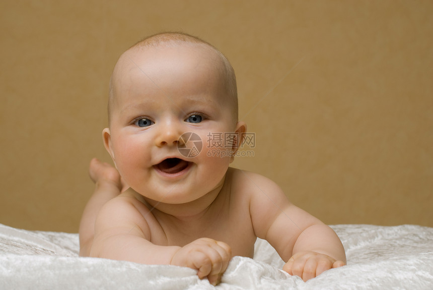 婴儿肖像童年皮肤新生微笑孩子生活屁股男生快乐身体图片