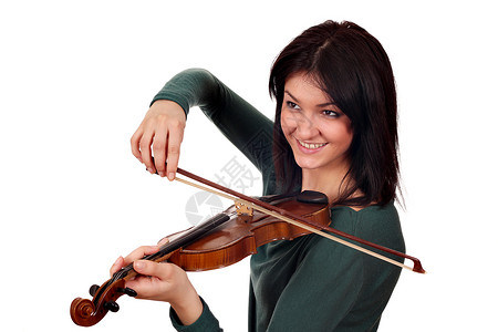 美丽的女孩在白色上演奏小提琴肖像背景图片