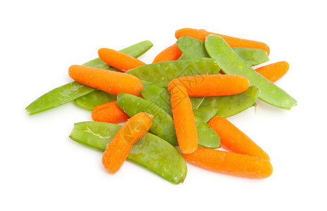 新鲜胡萝卜和雪豆蔬菜绿色豆子食物萝卜背景图片