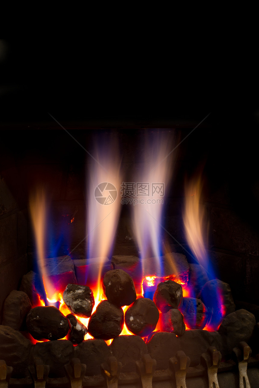 现代家庭燃烧强烈的燃气火食物辉光力量用餐油炸气体橙子金属反射风格图片